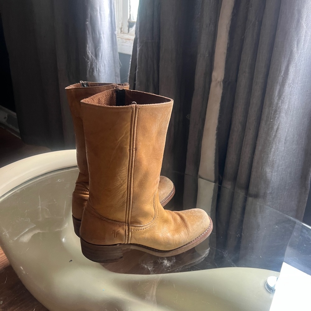 Frye Vintage Banana Boot